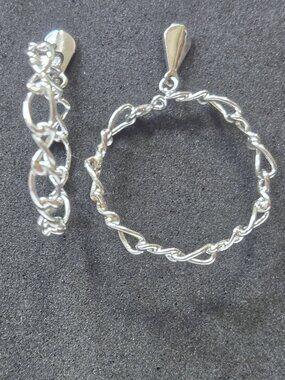 Silver Tone Chain Style 1 inch Hoop Earrings with Posts
